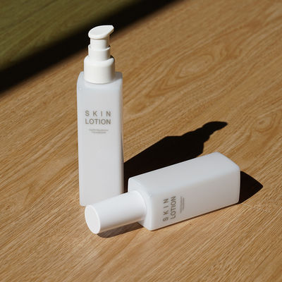 Chăm sóc cá nhân Chai vuông 50ml 60ml 100ml 150ml Chứng nhận QS